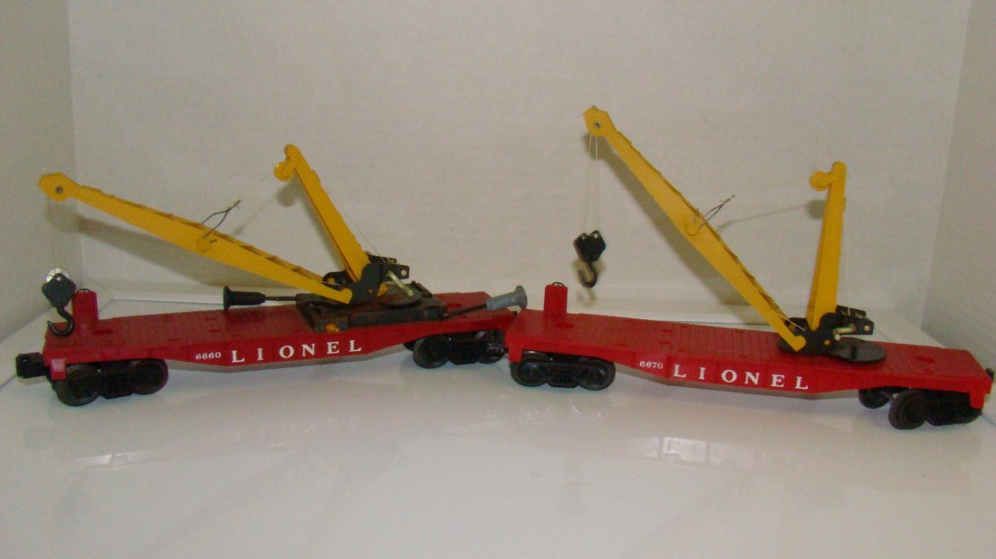 LIONEL 6660 & 6670 BOOM & CRANE CARS (1 of 8)