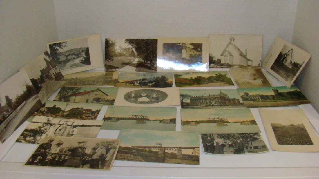 OVER 50 VINTAGE POSTCARDS (1 of 10)