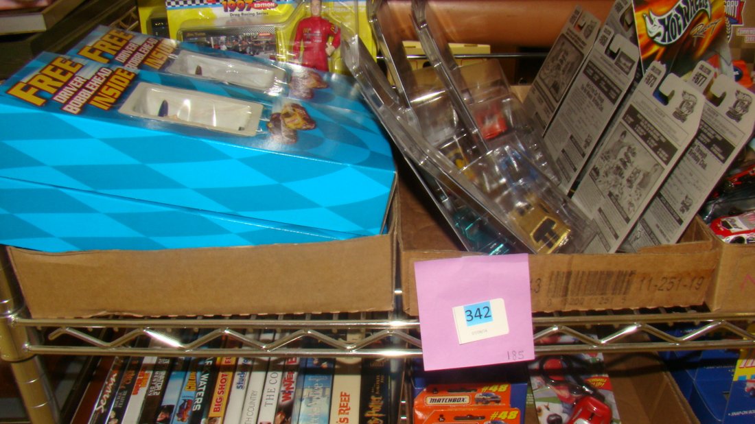 2 BOXES-NIB HOT WHEELS & BOBBLEHEAD DRIVERS (1 of 5)