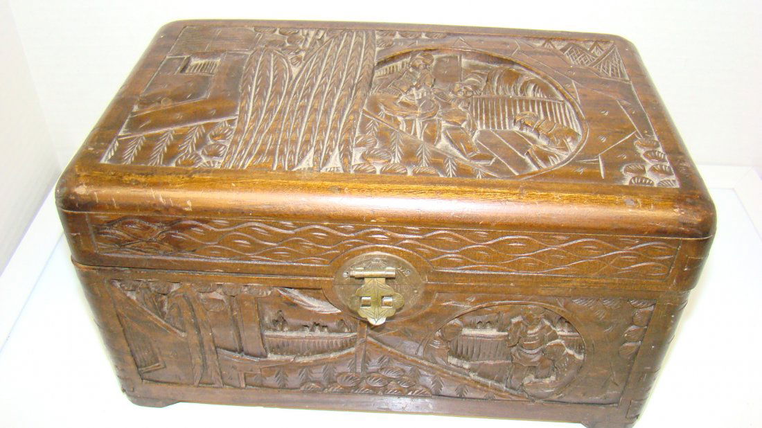 SMALL HIGHLY CARVED ASIAN COVERED BOX-CANCELLED ST (1 of 8)