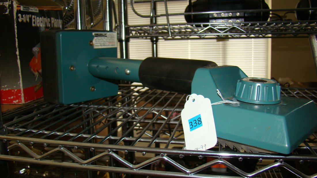 HARBOR FREIGHT CARPET STRECTCHER KICKER (1 of 3)