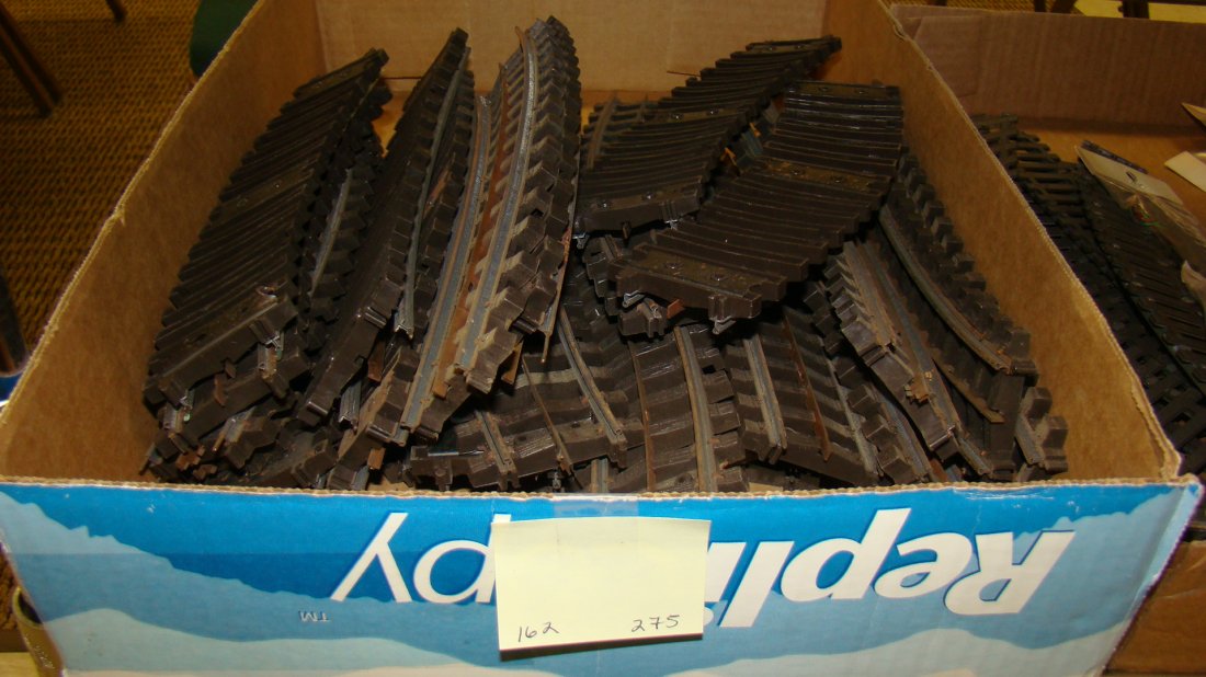 VARIOUS STRAIGHT & CURVED ''O'' SCALE TRACK (1 of 2)