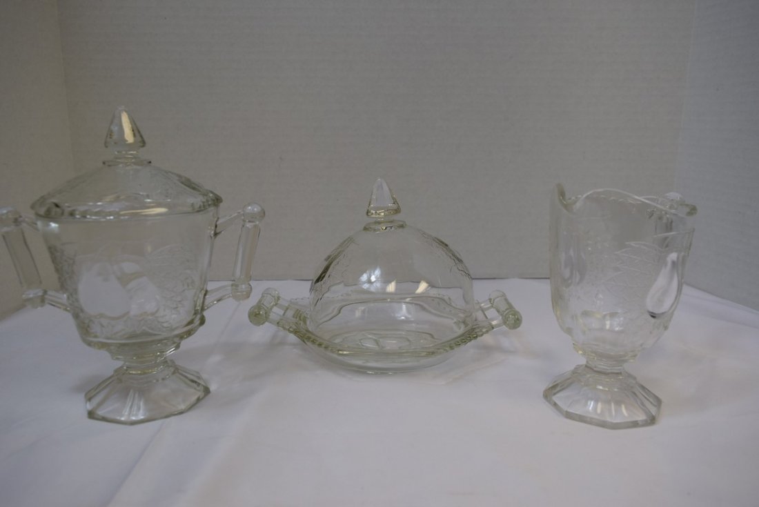 BALTIMORE PEAR GLASS 3 PIECE SET (1 of 9)