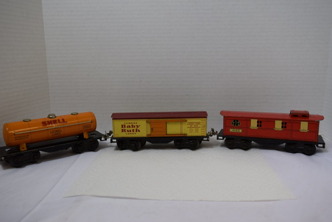 LIONEL PRE WAR TIN LITHO ROLLING TRAIN CARS (1 of 5)