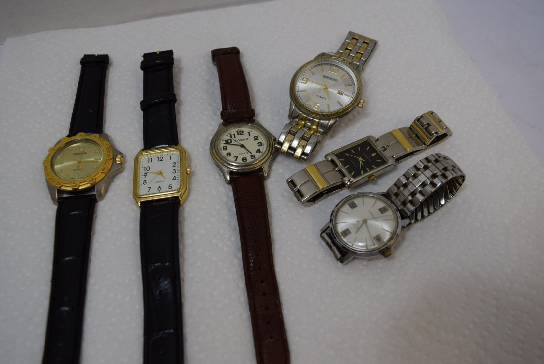 5 QUARTZ  AND 1 CARAVELLE WATCHES (1 of 5)