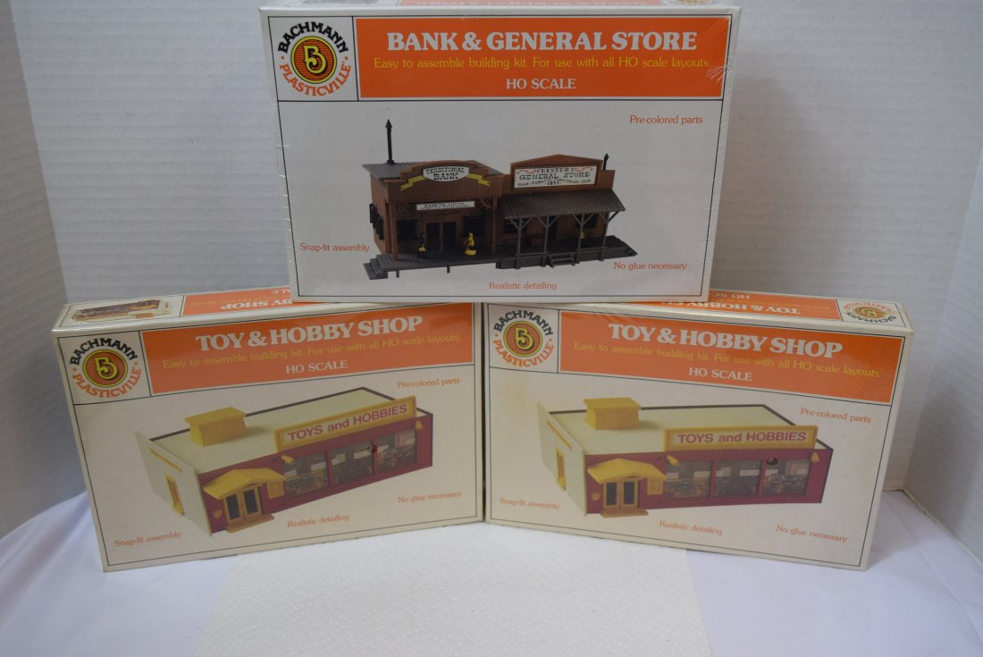 3 NEW IN BOX BACHMANN PLASTICVILLE HO SCALE BUILDI (1 of 4)