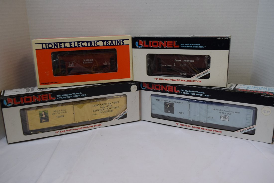 4 LIONEL ROLLING STOCK CARS 0 & 027 GAUGE - NEW IN (1 of 5)