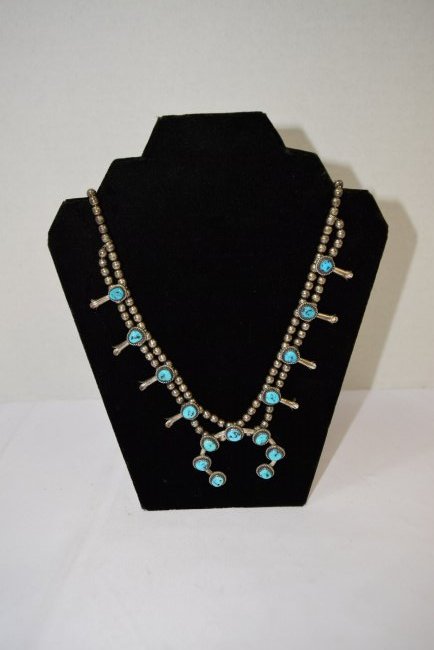 STERLING AND TURQUOISE SQUASH BLOSSOM NATIVE AMERI (1 of 5)