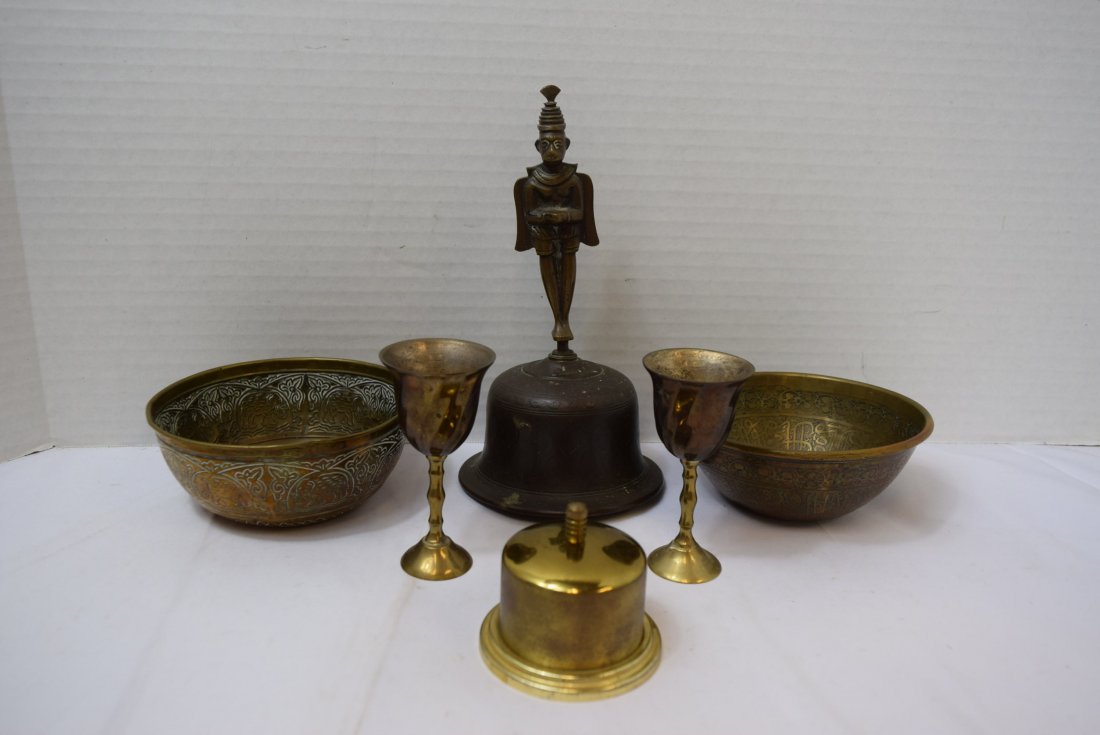 VARIOUS BRASS PIECES (1 of 7)