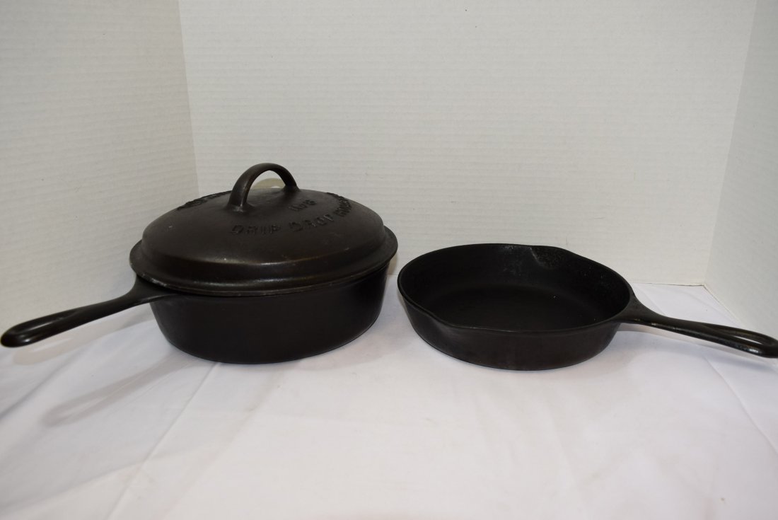 3 PIECES OF VINTAGE WAGNER WARE CAST IRON COOKWARE (1 of 7)