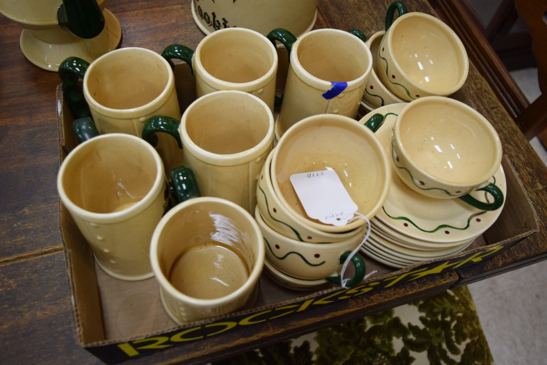 CALIFORNIA POPPYTRAIL GREEN ROOSTER MUGS; COFFEE C: CALIFORNIA POPPYTRAIL GREEN ROOSTER MUGS, COFFEE CUPS AND SAUCERS. SOME HAVE CHIPS OR AGE CRACKS. 8 COFFEE CUPS, 10 SAUCERS, 6 MUGS.