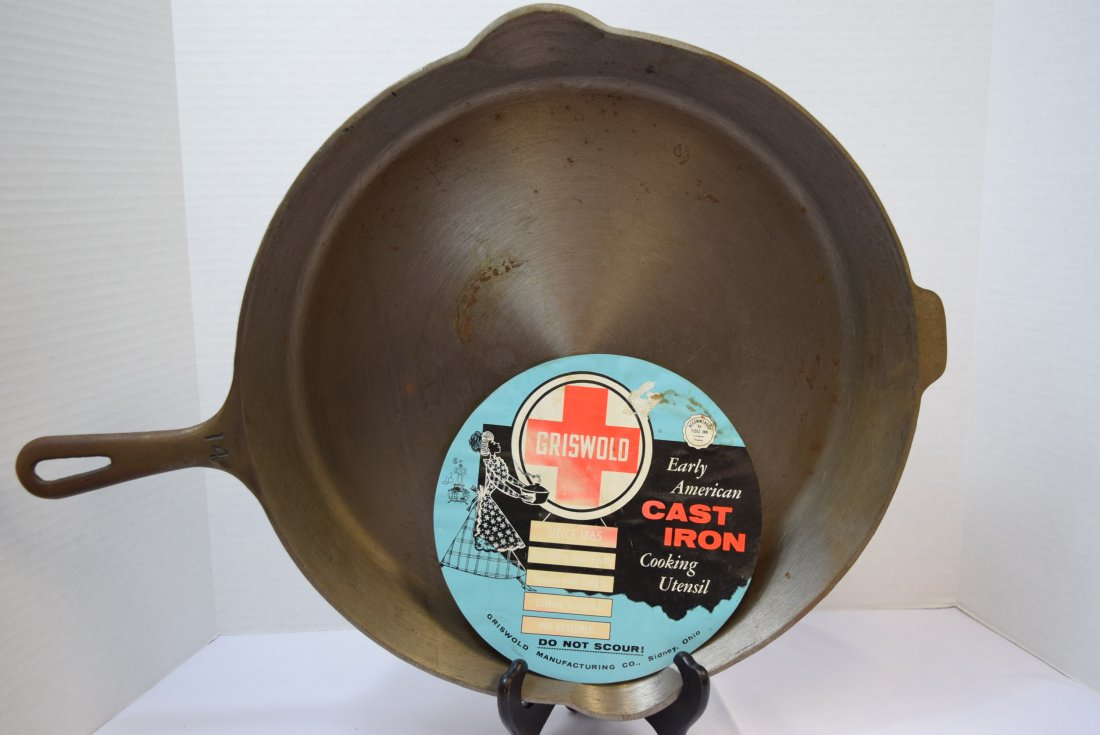VINTAGE GRISWOLD WAGNER NO. 14 CAST IRON SKILLET/P (1 of 5)