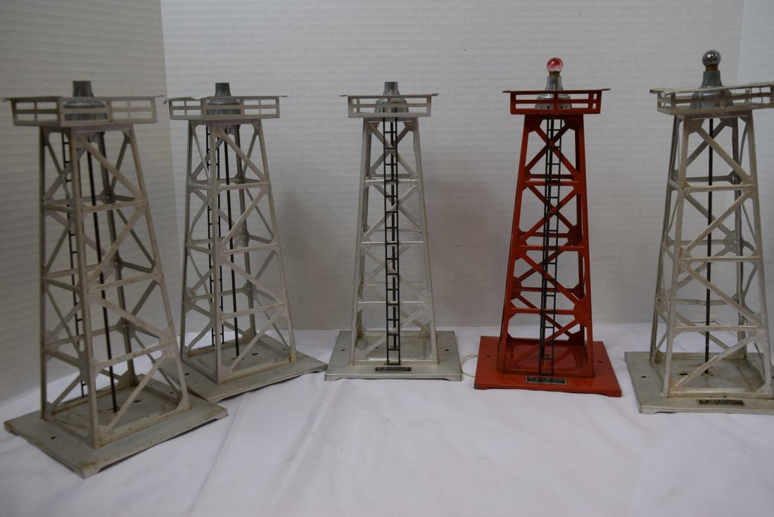 5 LIONEL BEACONS  O SCALE 394 (1 of 5)