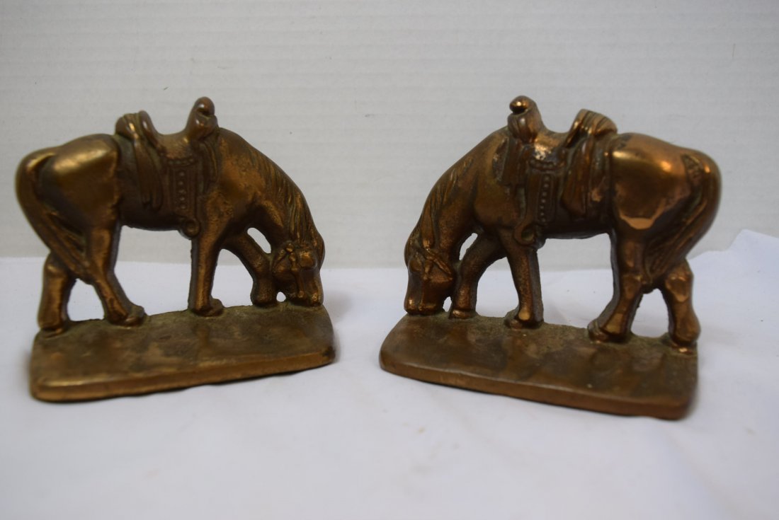 VINTAGE BRONZE HORSE BOOKENDS (1 of 3)