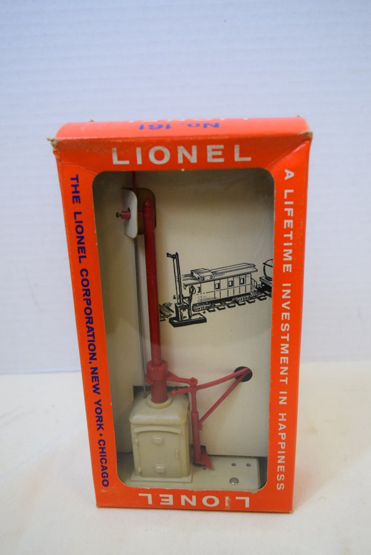 LIONEL MAIL PICKUP SET IN ORIGINAL BOX (1 of 4)