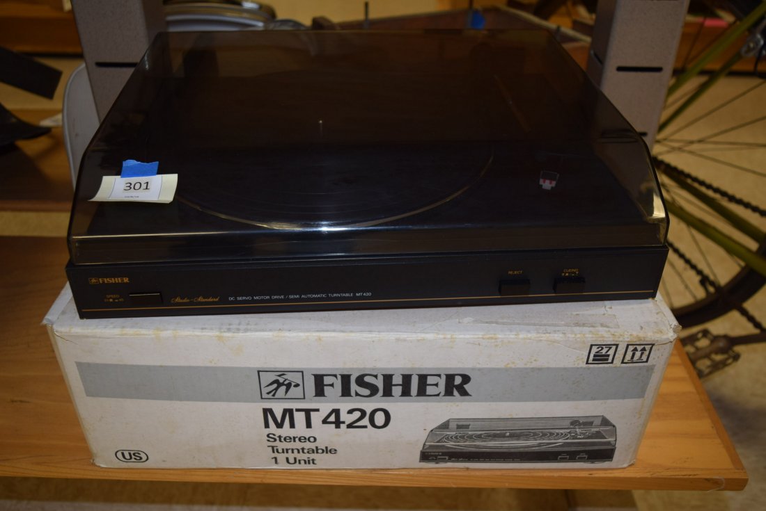 NEW IN BOX VINTAGE FISHER TURNTABLE (1 of 2)