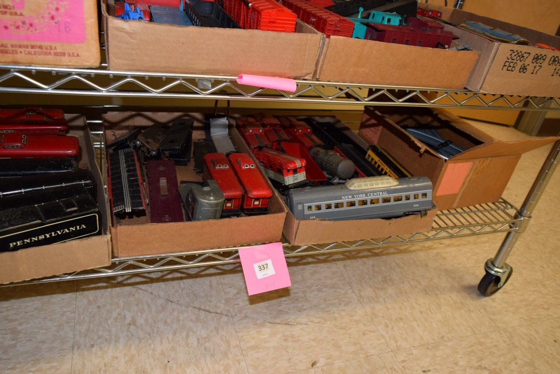 MARX TIN LITHO TRAINS (1 of 4)