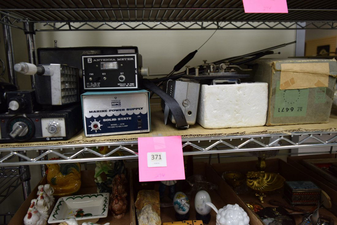 LARGE CB AND TRANSISTOR RADIO LOT (1 of 5)