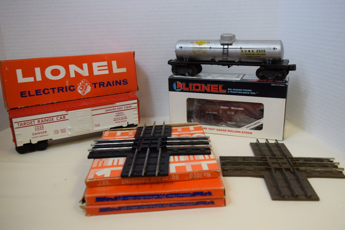 LIONEL TARGET RANGE CAR-TANKER CAR & MORE (1 of 6)