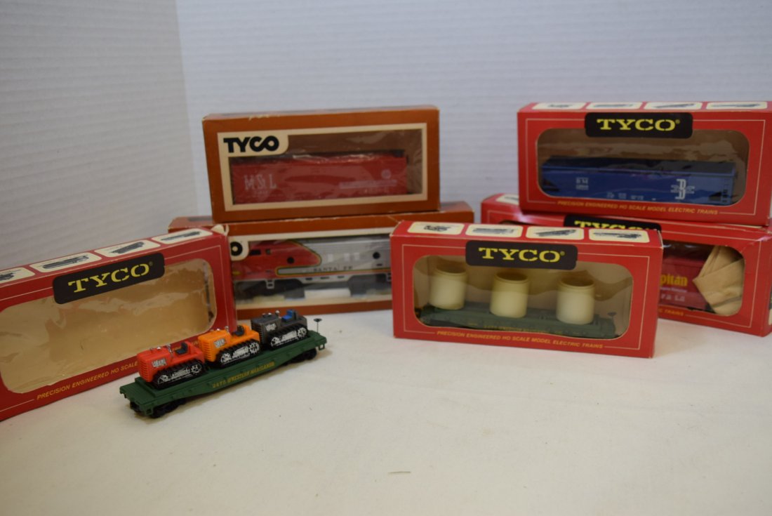 6 TYCO TRAIN CARS IN ORIGINAL BOXES HO SCALE (1 of 7)