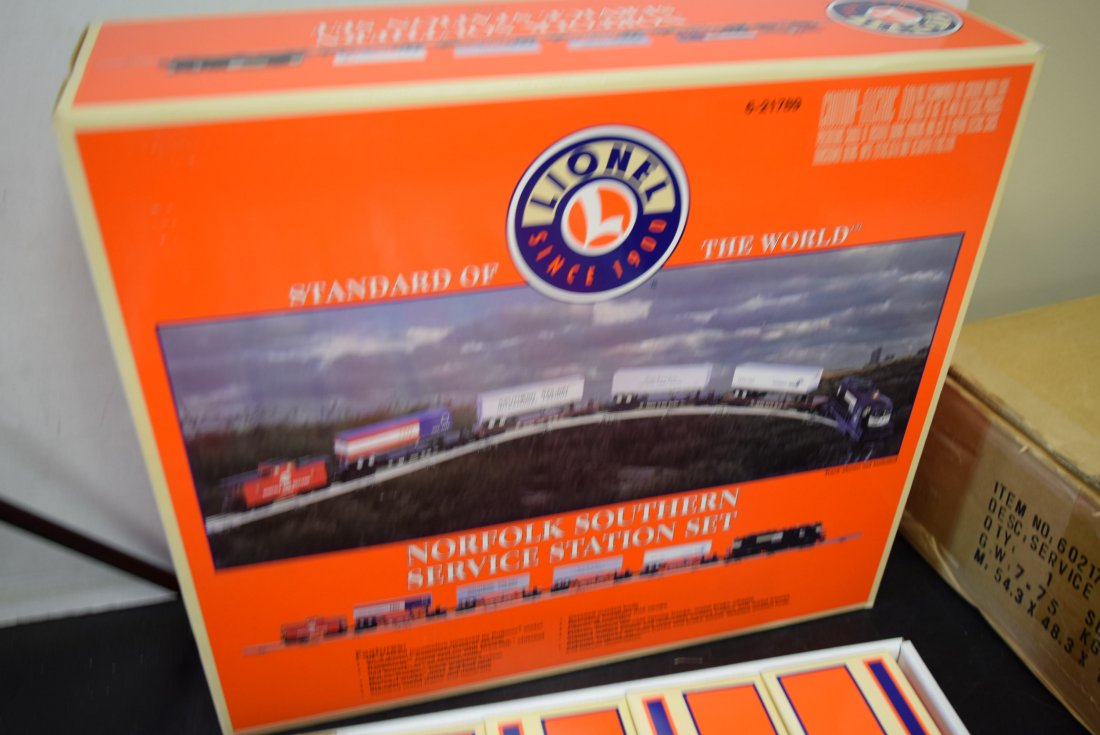 NORFOLK SOUTHERN SERVICE STATION SET 6-21789 - NEW (1 of 7)