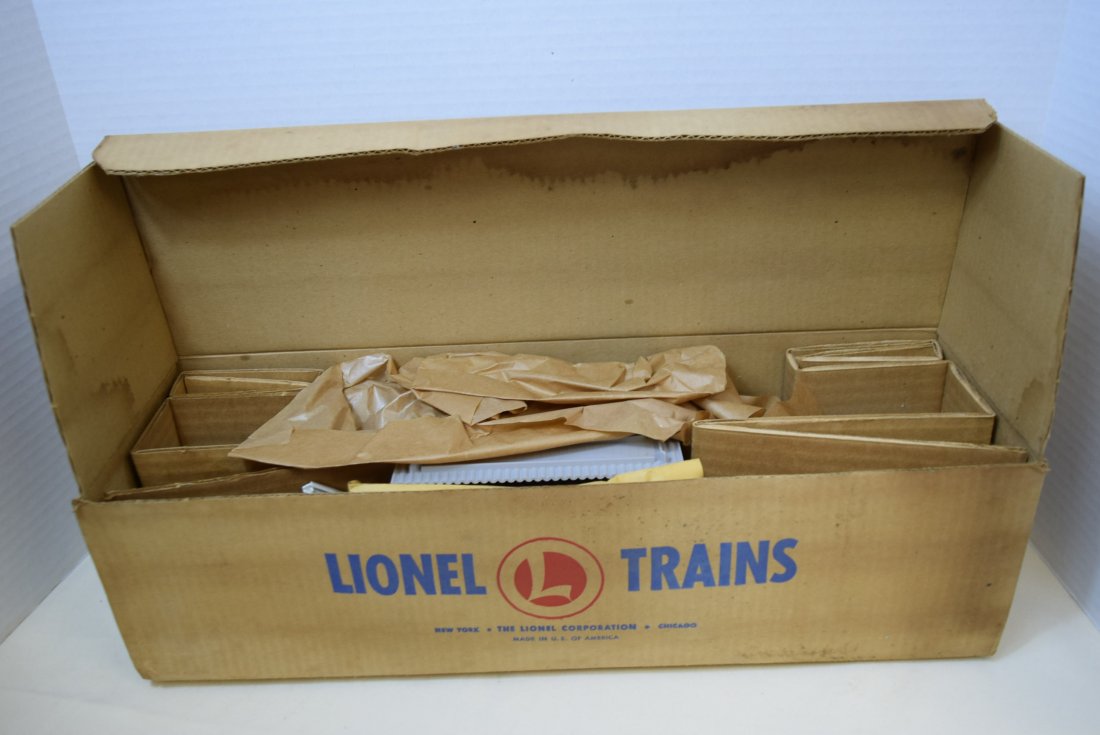 LIONEL TRAINS LUMBER MILL 464 IN ORIGINAL BOX (1 of 5)