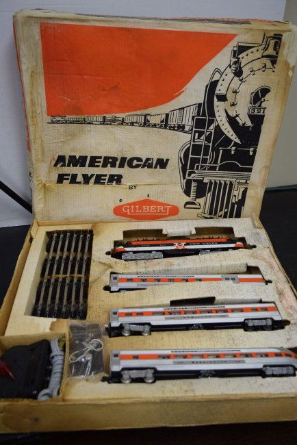 AMERICAN FLYER TRAIN SET 20520 IN ORIGINAL BOX (1 of 7)