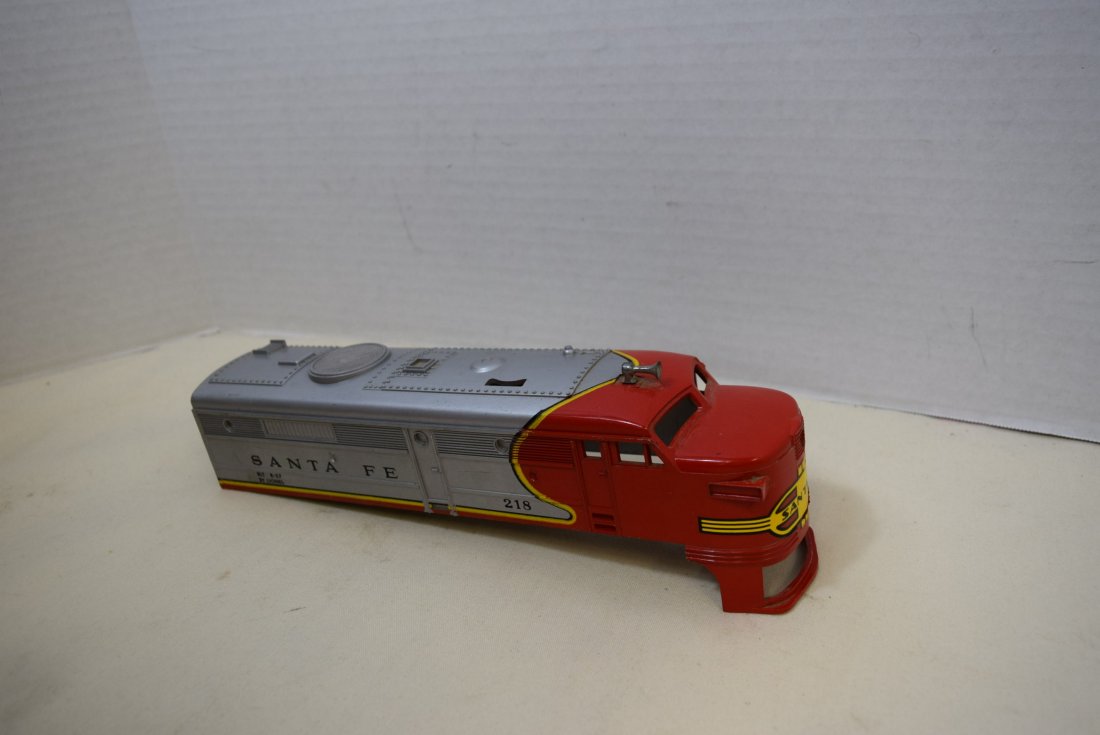 LIONEL SANTA FE CAB ONLY 218: LIONEL SANTA FE CAB ONLY 218. MINOR SCUFF MARK.