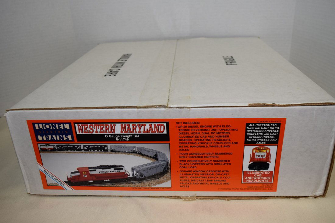 LIONEL ELECTRIC TRAIN WESTERN MARYLAND O GAUGE FRE (1 of 5)