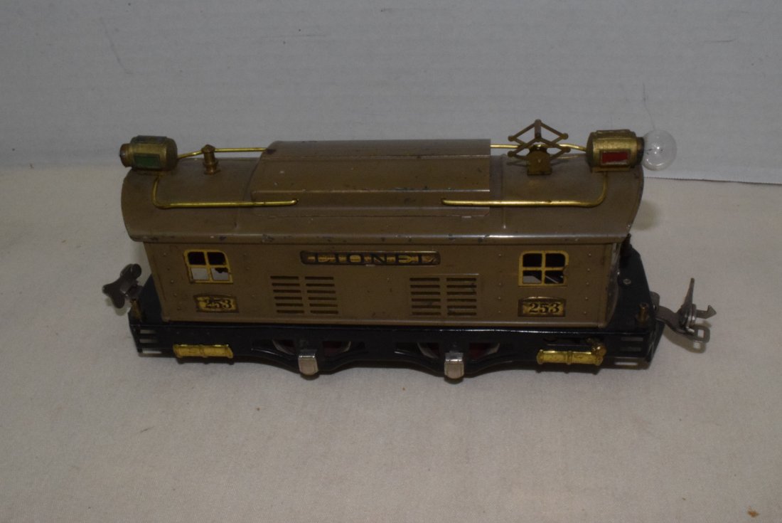 LIONEL PREWAR O-GAUGE TRAIN 253 (1 of 7)
