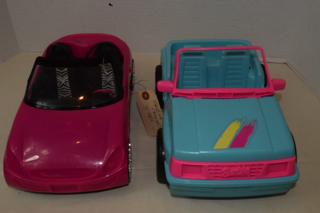 2 BARBIE CARS-SURFER JEEP & ZEBRA CRUISER WITH GPS (1 of 4)