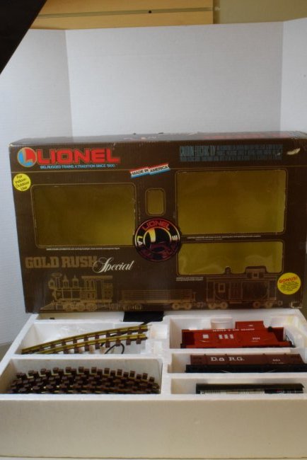 LIONEL GOLD RUSH SPECIAL TRAIN SET 8-81000 & EXTRA (1 of 5)