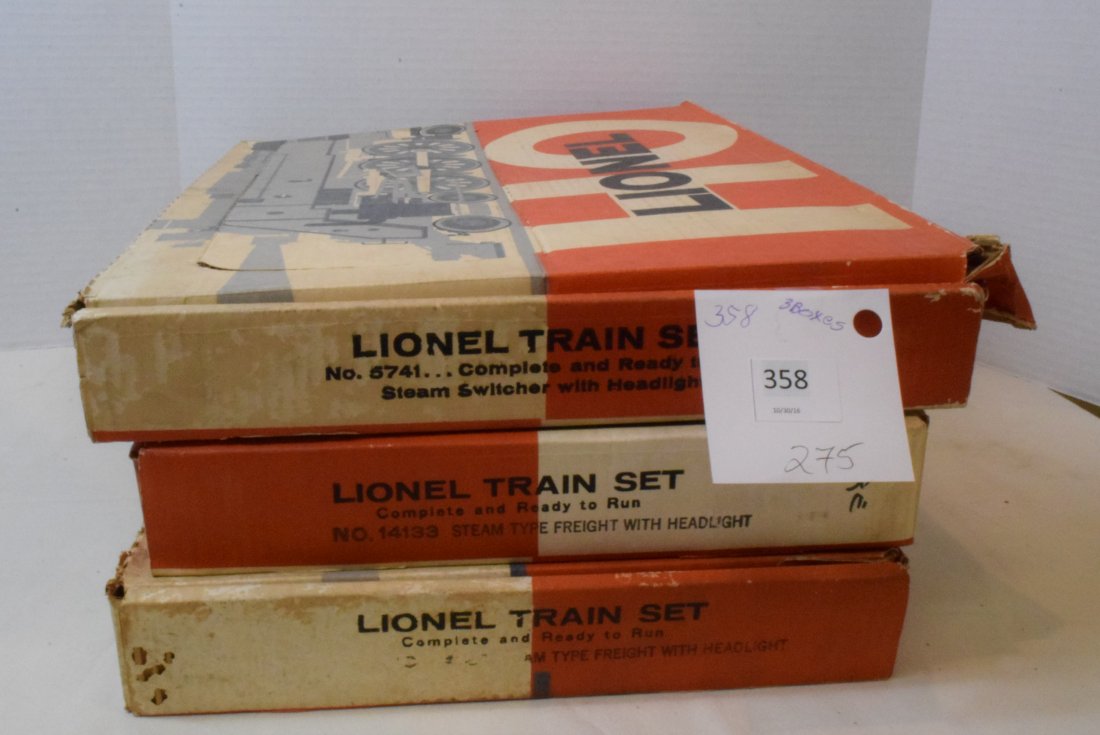 3 PARTIAL LIONEL HO TRAIN SETS (1 of 8)