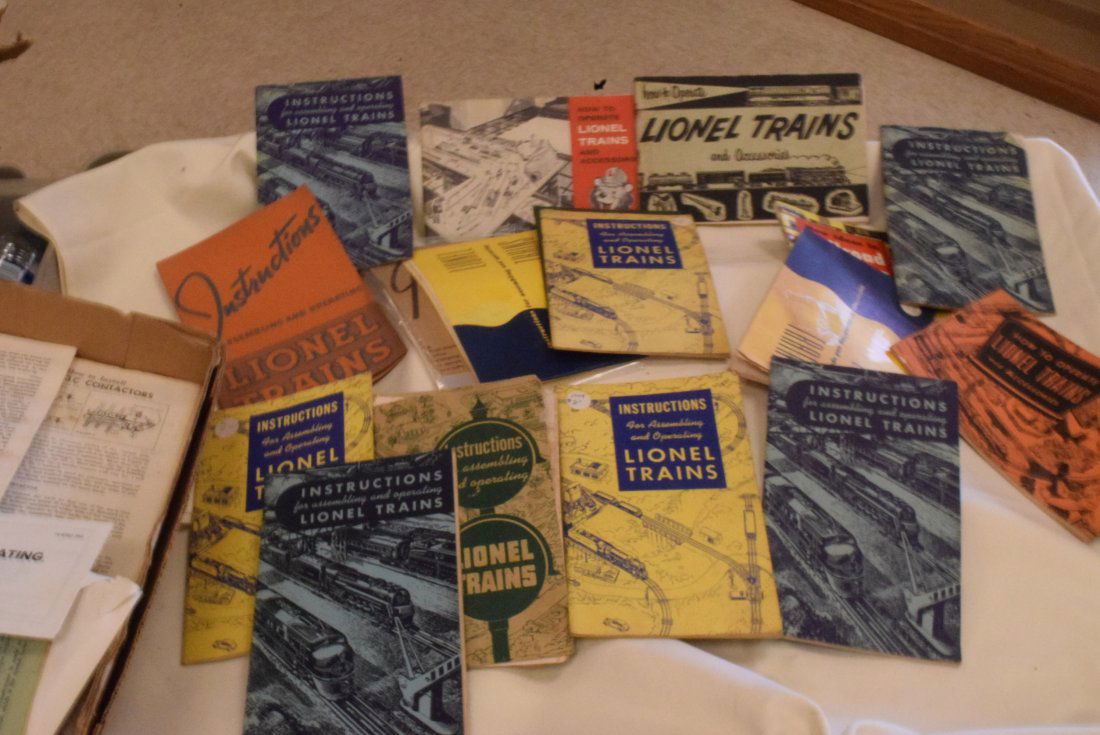OPERATING MANUALS FOR LIONEL TRAINS (1 of 7)