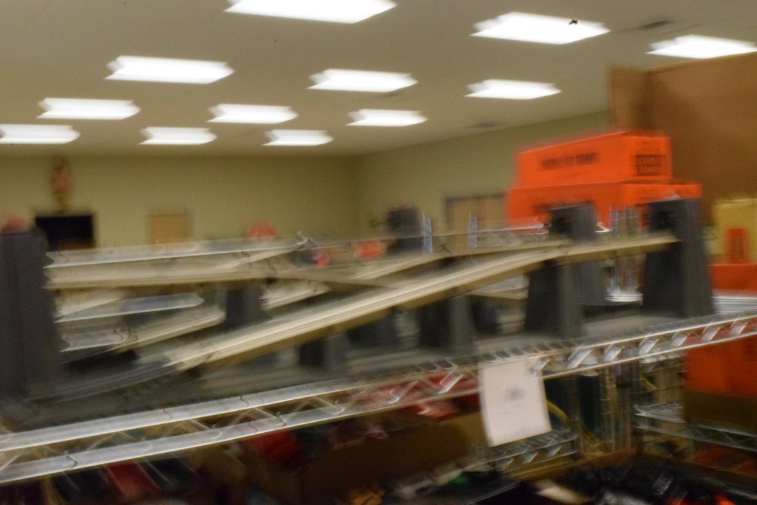 4 LIONEL COAL LOADERS-AS-IS (1 of 4)