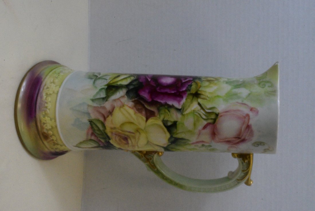 TALL ROSE FLOWER PITCHER VASE-SELLEE? (1 of 7)
