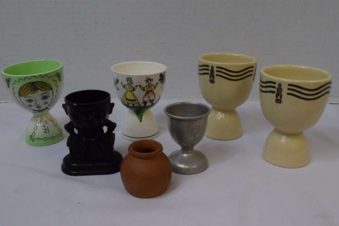 6 VINTAGE EGG CUPS & 1 MINIATURE BAKE BEAN POT (1 of 6)