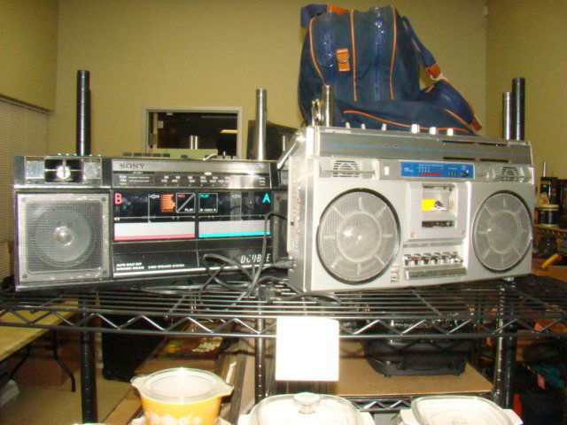 VINTAGE AIWA & SONY BOOMBOXES (1 of 3)