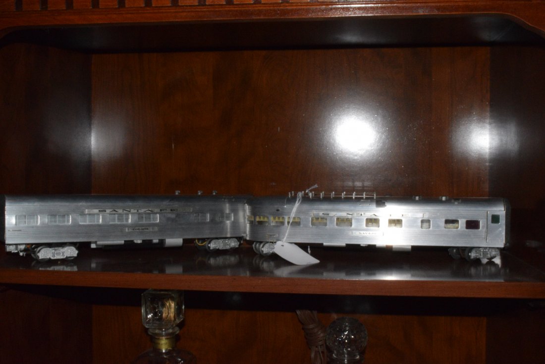 SANTA FE NAVAJO & COCHITI  ALUMINUM TRAIN CARS. (1 of 3)