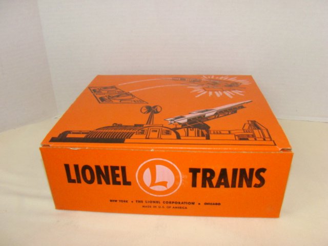 NIB MISSILE LAUNCHING PLATFORM WITH EXPLODING TARG (1 of 5)