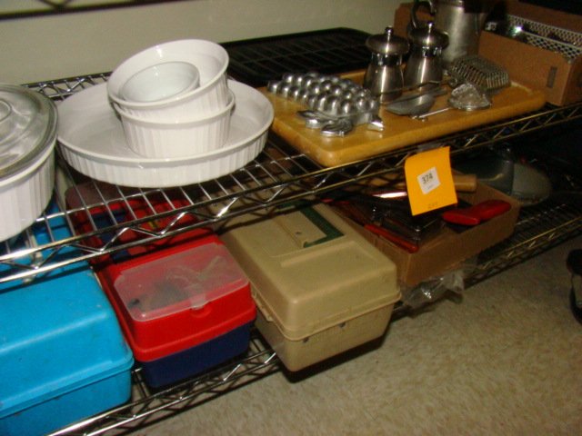 HOUSE TOOL SETS IN TACKLE BOXES (1 of 1)