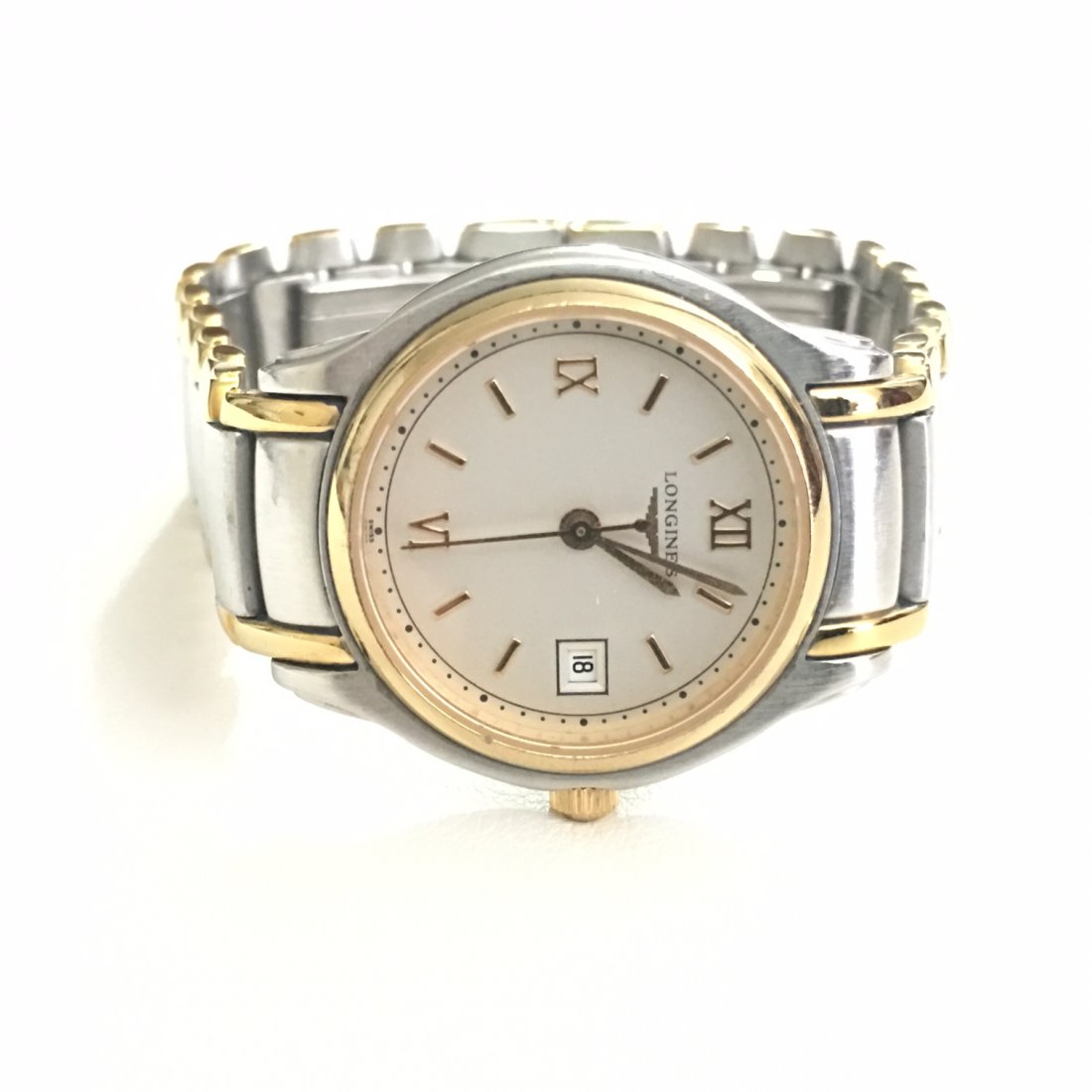 Longines Ladies Watch. (1 of 3)