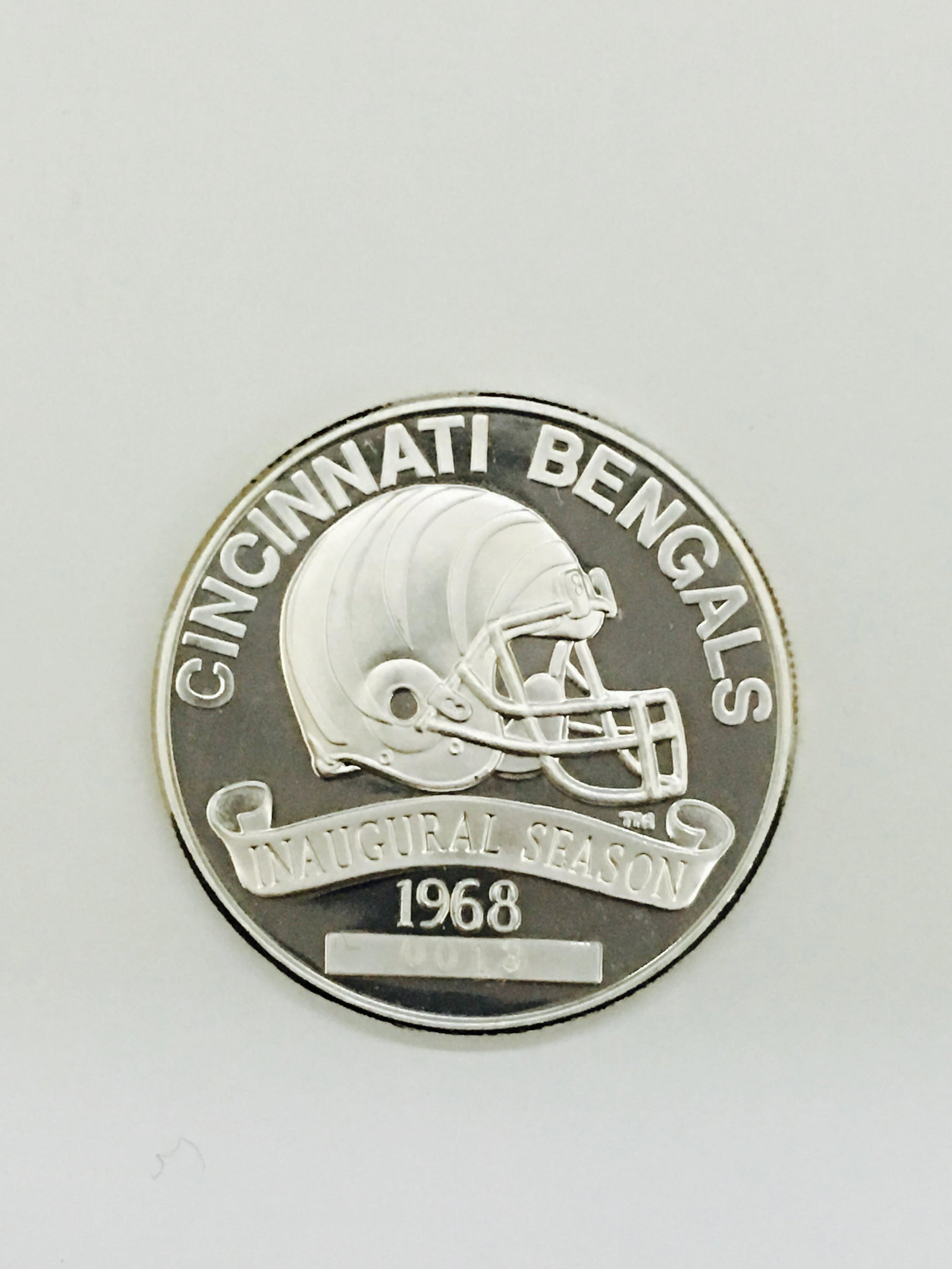 Cincinnati Bengals Inaugural season Silver Coin 1968: Cincinnati Bengals Inaugural season Silver Coin 1968. Paul brown stadium 2000 inaugural season. Limited edition. RARE