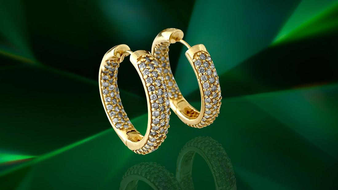 Van Cleef 14K gold, 2.50ct Diamond Earrings/Hoops: Metal: 14K Yellow gold. 2.50 carat diamonds total. VS clarity and F-G color. Extremely beautiful earrings. Van Cleef style hoop earrings. Perfect luster and shine in diamonds. Great craftsmanship and