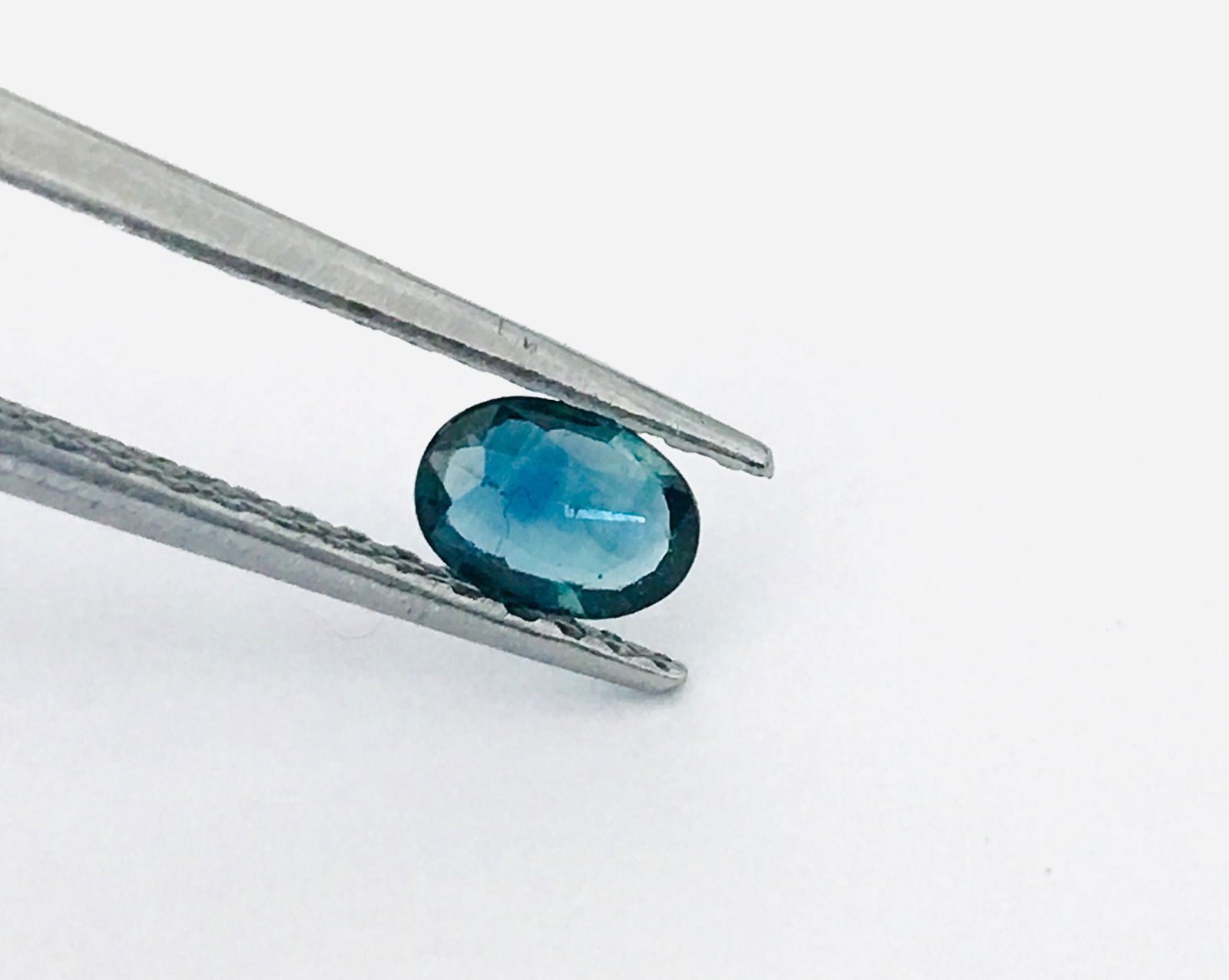 Earth Born Natural Loose 0.30CT Blue Sapphire Gemstone (1 of 3)