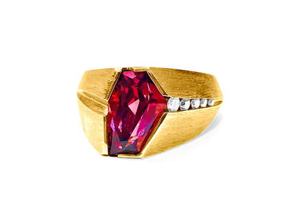 14K Yellow Gold, Fancy Cut Rubellite and Diamond Ring.: 14K Yellow Gold, Fancy Cut Rubellite and Diamond Ring. Intense color rubellite. 100% natural stone. Beautiful round brilliant cut diamonds. VS clarity and F-G color. Diamonds and gemstone set in