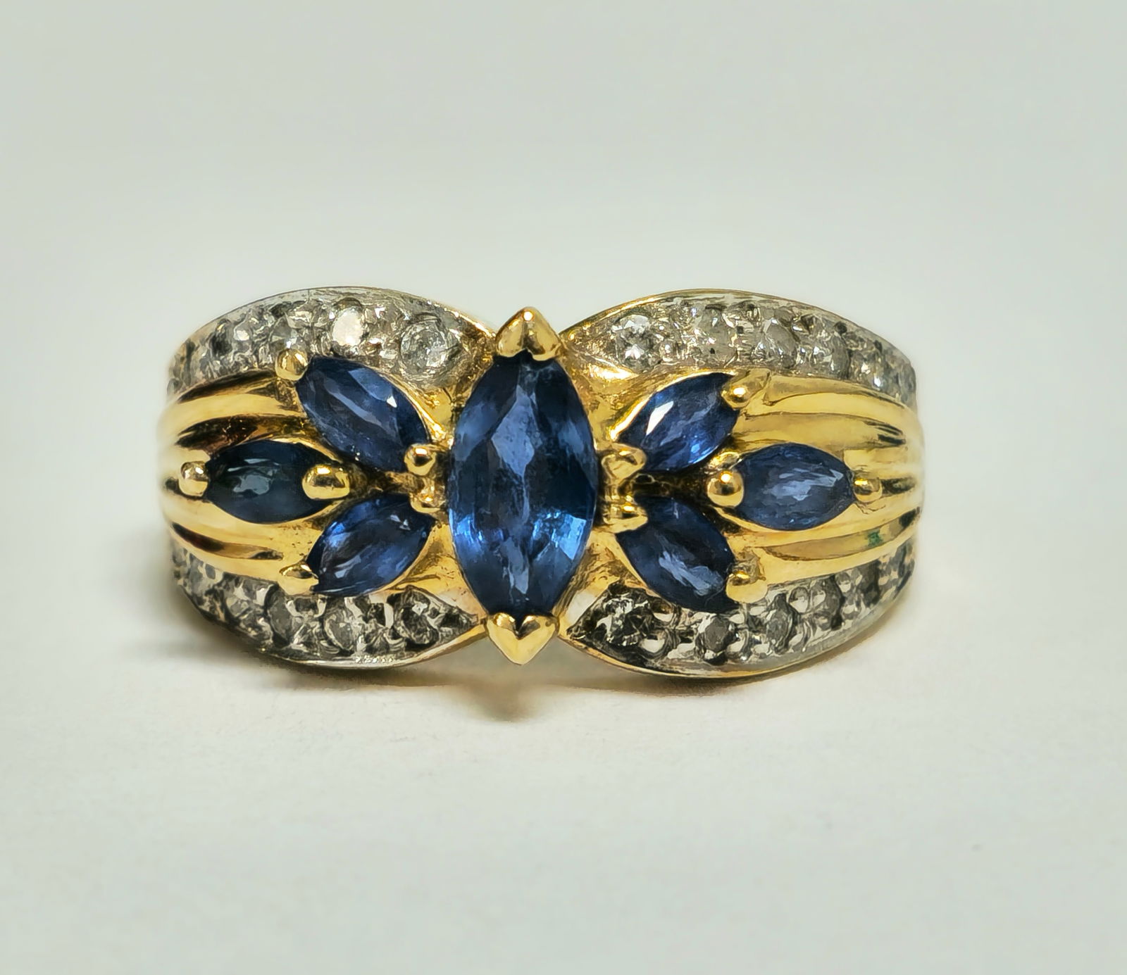 Art Deco 1.30 carat Blue Sapphire & Diamond Cocktail Ring (1 of 4)