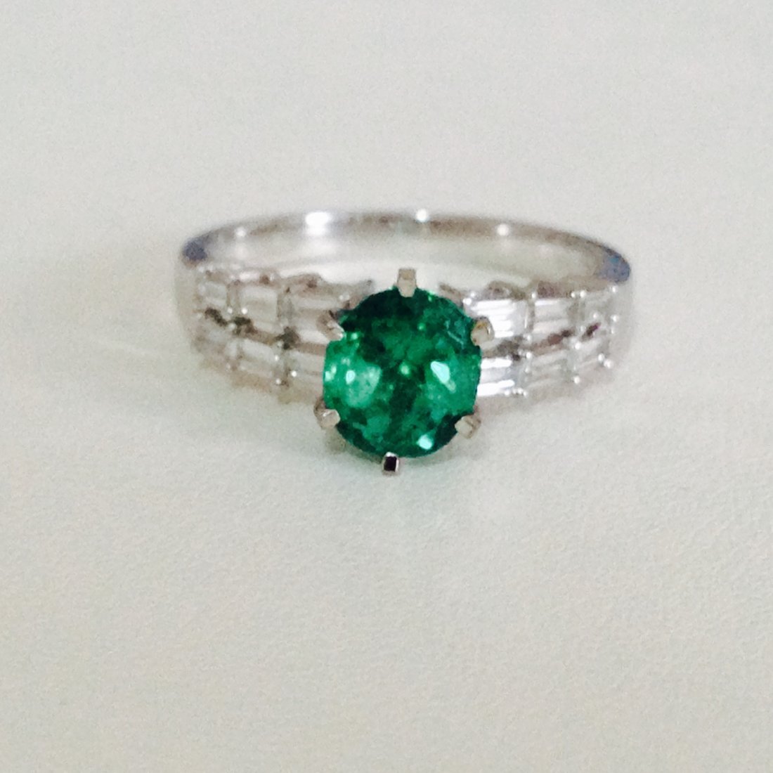 14K White Gold And Emerald Ring (1 of 5)