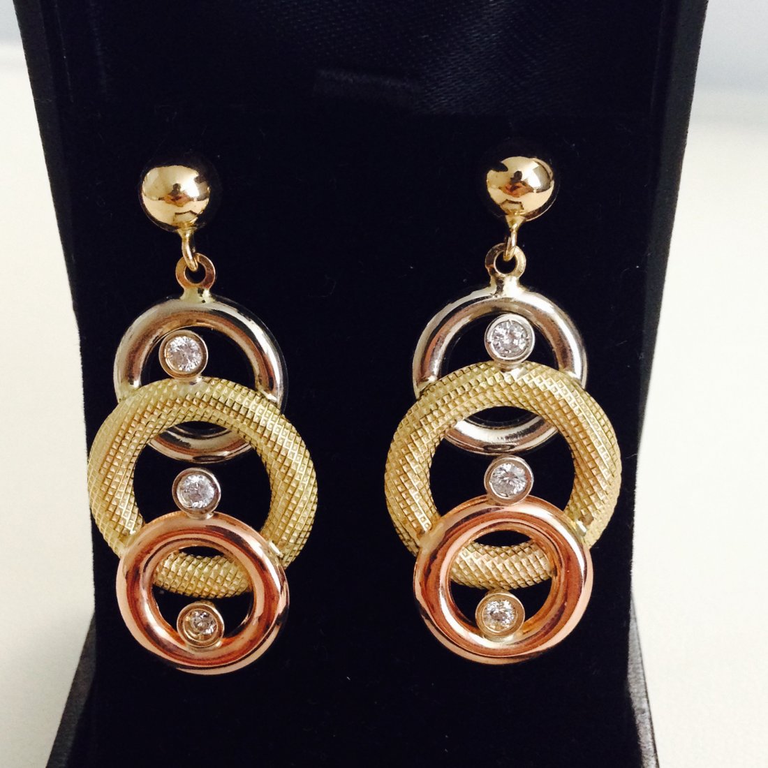 18K GOLD TRI COLOR DIAMOND EARRING (1 of 5)