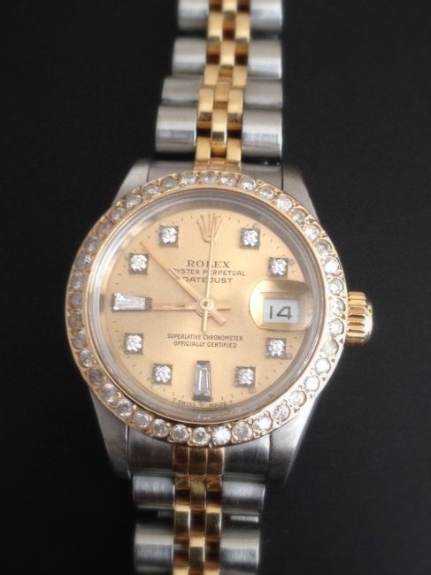 LADIES ROLEX DATEJUST WITH DIAMOND Dial & Bezel (1 of 7)